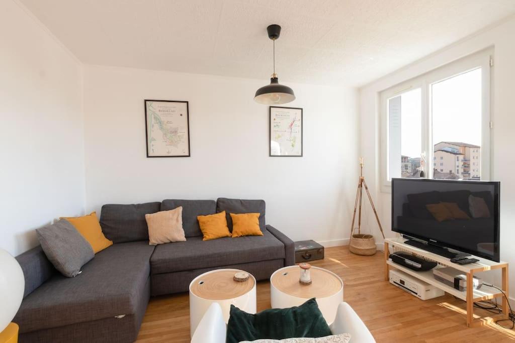 Cabana & Grand Appartement Cosy - Parking & Balcon วิลฟร็องช์-ซูร์-โซน ภายนอก รูปภาพ
